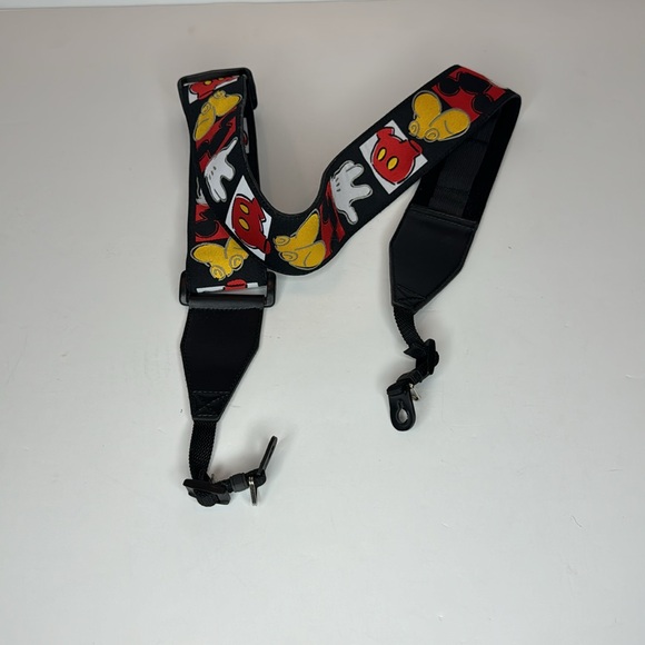 Disney Mickey Mouse body parts shoulder camera strap - Picture 3 of 8
